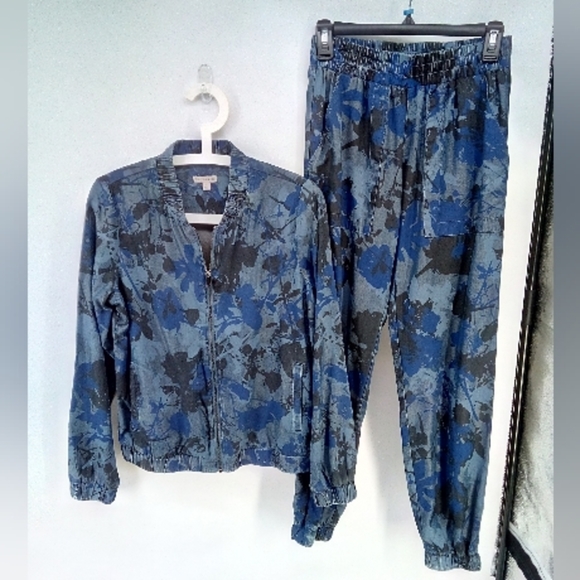 Juicy Couture Set Blue Floral Camo Camouflage Track Suit Jacket Joggers XS S - Picture 8 of 16